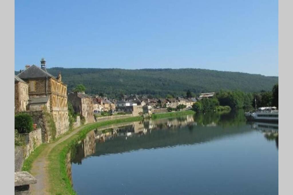 L'échappée Verte Ambiance nature et forêt Deville (Ardennes) Exterior foto